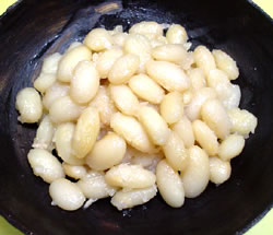 白ささげの煮豆